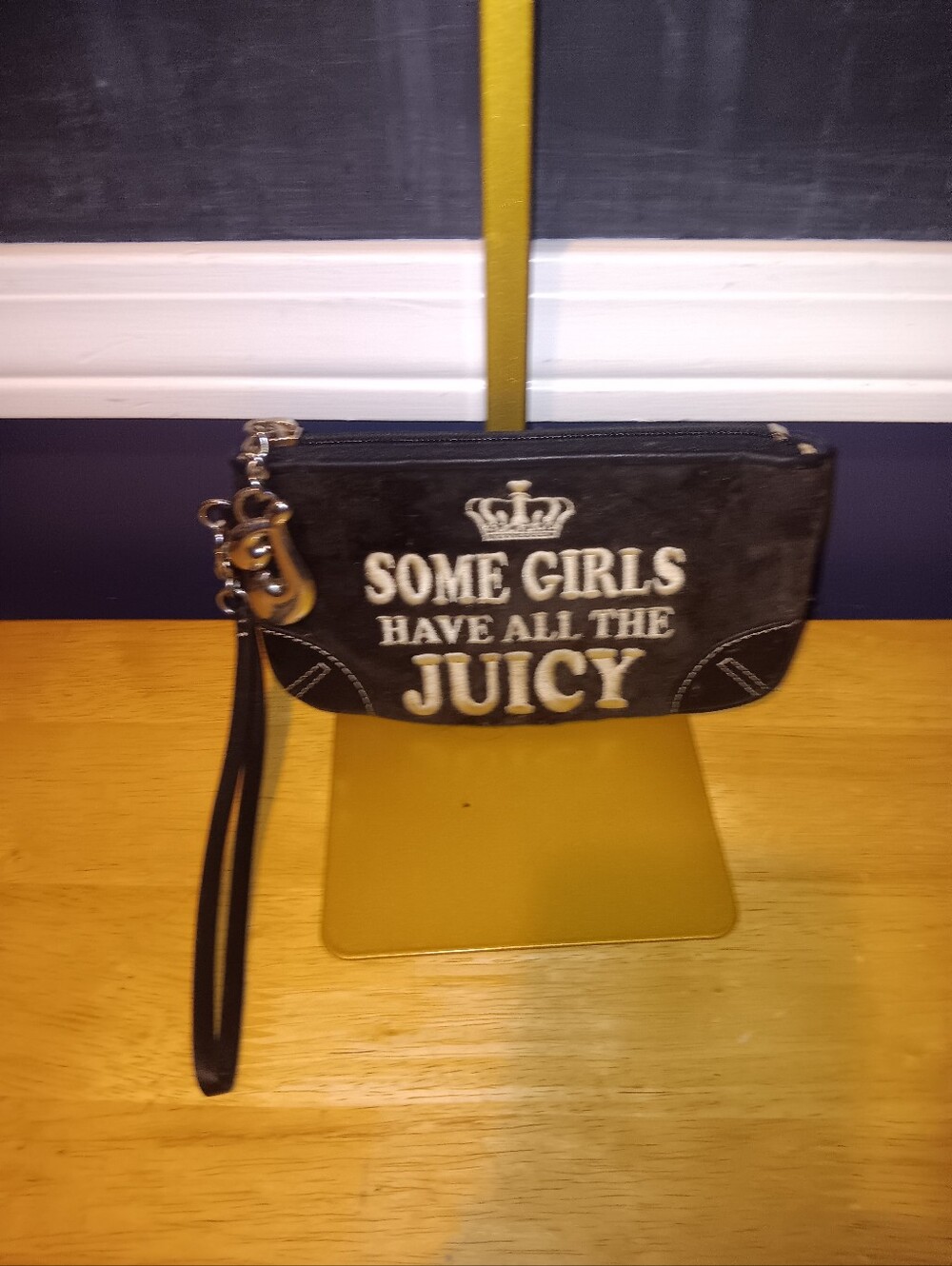 Juicy Couture Vibtage Y2k Velour Wristlet